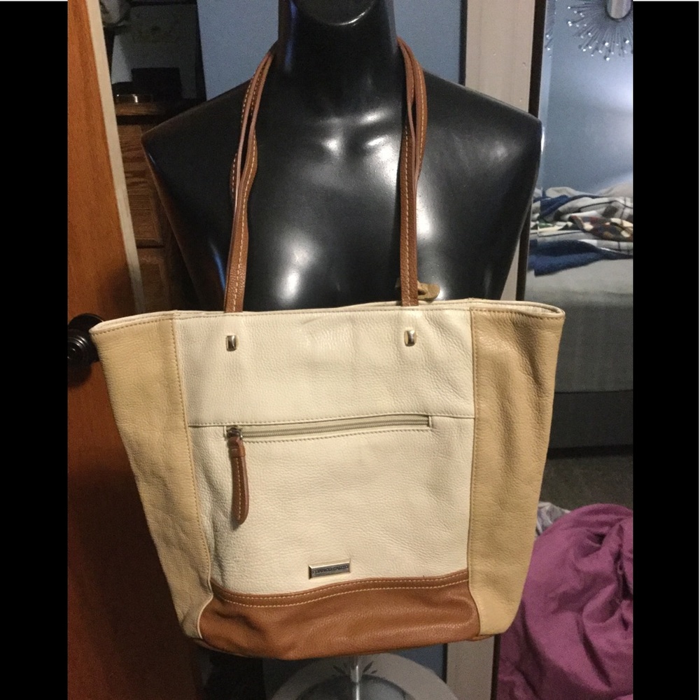 Nice Franco Sarto Purse